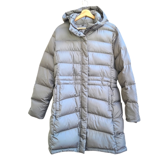 L.L. Bean Jackets & Blazers - L.L.Bean Silver Grey Down Puffer Coat - Flaw